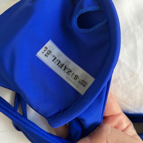 Blue underwire bikini top small/bottoms medium - Picture 3 of 3